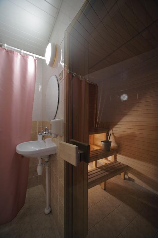Rehe Hotel Tartu Rum bild