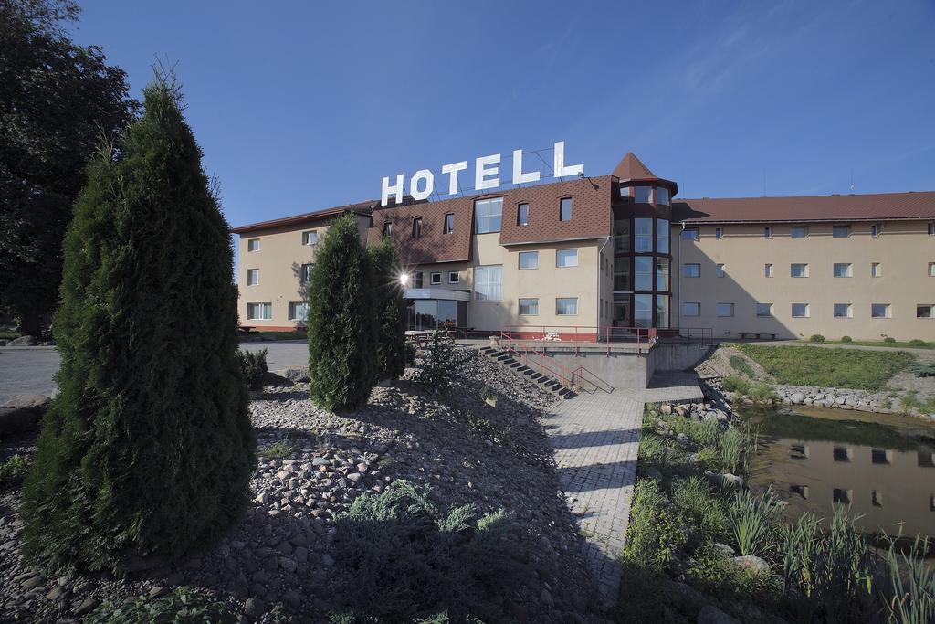 Rehe Hotel Tartu Exteriör bild